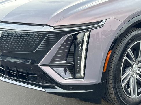 Certified 2024 Cadillac Lyriq Luxury image 26
