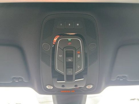 Used 2020 Audi SQ5 Premium Plus w/ Premium Plus Package image 35