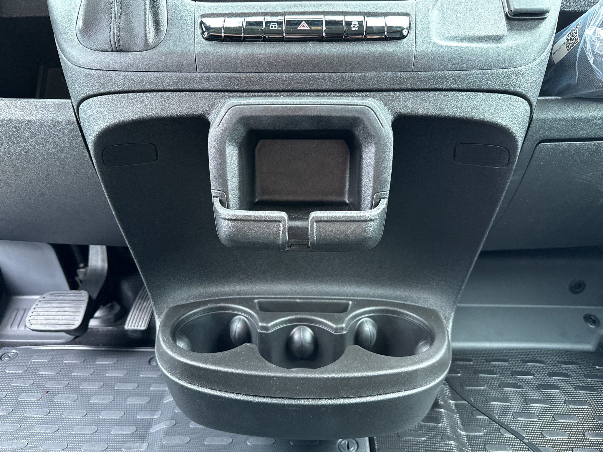 New 2026 RAM ProMaster 1500 w/ Convenience Group FWD image 32