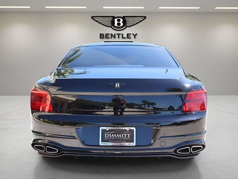 New 2026 Bentley Flying Spur Plug-In Hybrid AWD/4WD image 8