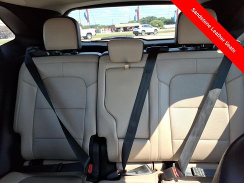 Used 2020 Ford Escape Titanium AWD/4WD image 20