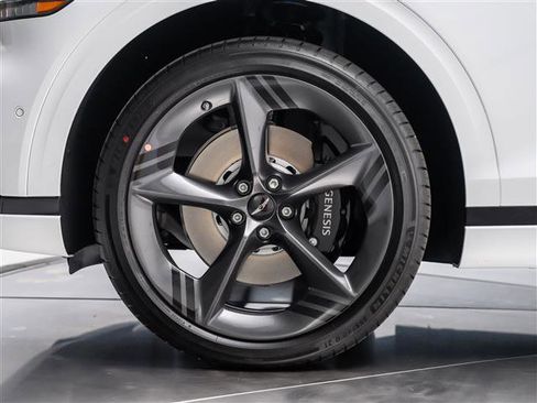 New 2026 Genesis GV70 2.5T Sport Prestige image 13