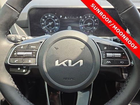 Used 2025 Kia Seltos EX w/ EX Sunroof Package AWD/4WD image 24