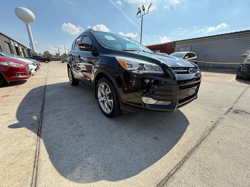 Used 2014 Ford Escape Titanium w/ Equipment Group 401A image 4