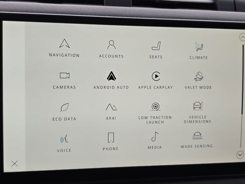 Used 2025 Land Rover Defender 90 S image 20