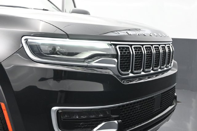 Used 2022 Jeep Wagoneer Series II AWD/4WD image 36