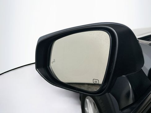 Used 2024 Toyota Corolla Cross LE image 16