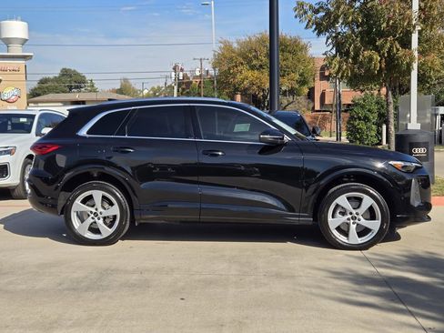 Certified 2025 Audi Q5 Premium Plus w/ Premium Plus image 5