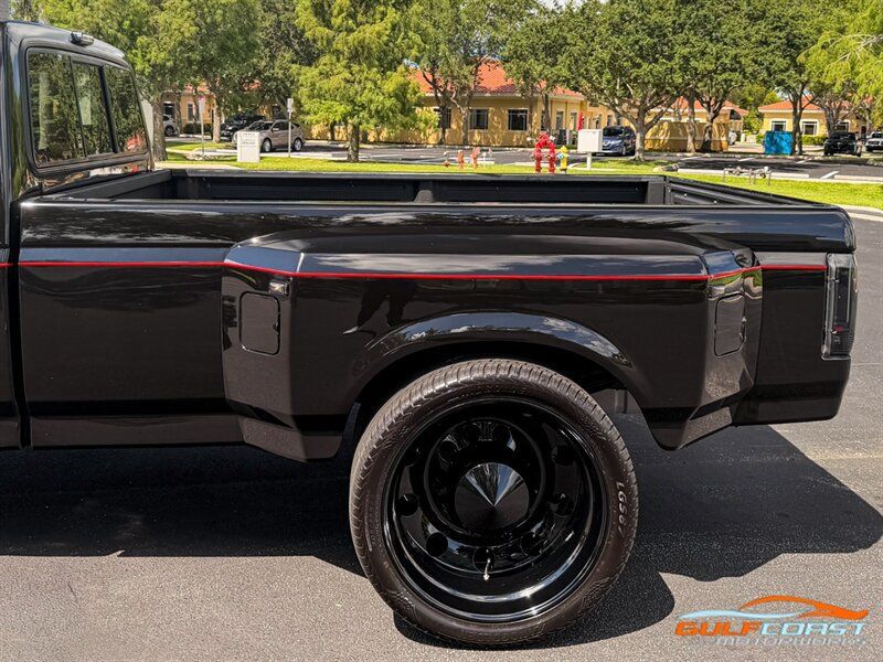 Used 1987 Ford F350 2WD Regular Cab image 30