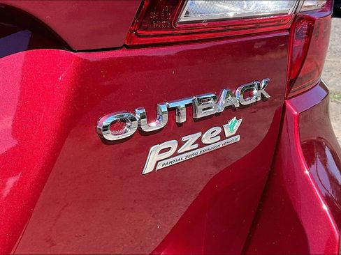 Used 2015 Subaru Outback 2.5i Limited w/ Popular Package #4 AWD/4WD image 11