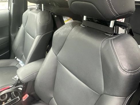 Used 2025 Toyota Corolla Cross XLE w/ Convenience Package AWD/4WD image 25