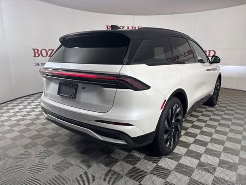 New 2025 Lincoln Nautilus Reserve w/ Jet Appearance Package image 7