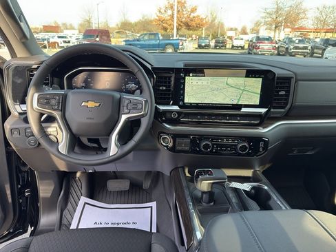 New 2026 Chevrolet Silverado 1500 LT w/ Z71 Off-Road Package image 27