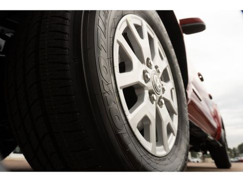 New 2026 Toyota Tacoma SR5 image 9