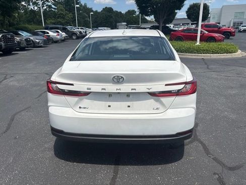 Used 2025 Toyota Camry LE FWD image 9
