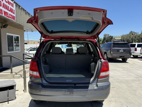 Used 2004 Kia Sorento EX RWD image 5