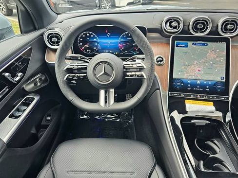 New 2026 Mercedes-Benz GLC 300 4MATIC image 31