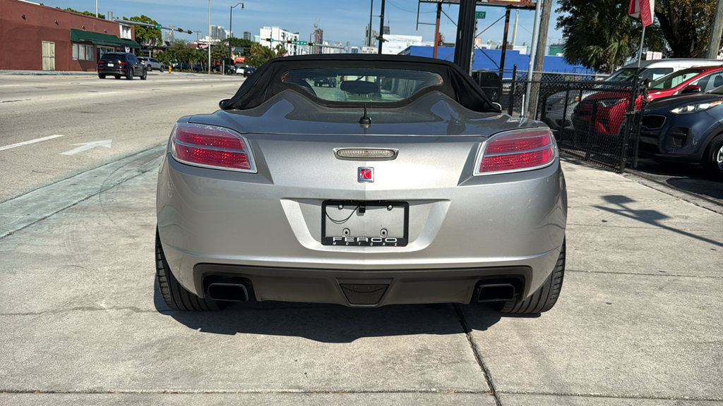 Used 2008 Saturn Sky Red Line RWD image 12