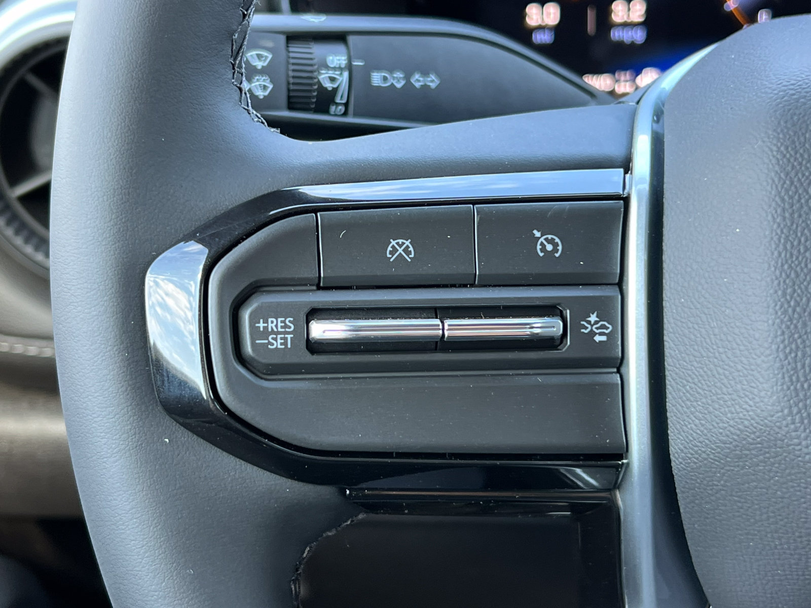 New 2026 Chevrolet Colorado LT w/ Advanced Trailering Package AWD/4WD image 19