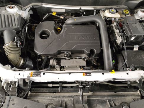 Used 2024 Chevrolet Equinox LS w/ LS Convenience Package image 30