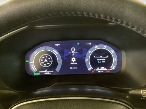 Used 2023 Toyota RAV4 XSE AWD/4WD image 15