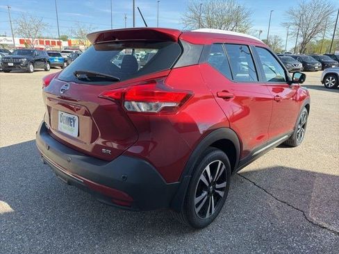 Used 2020 Nissan Kicks SR FWD image 5
