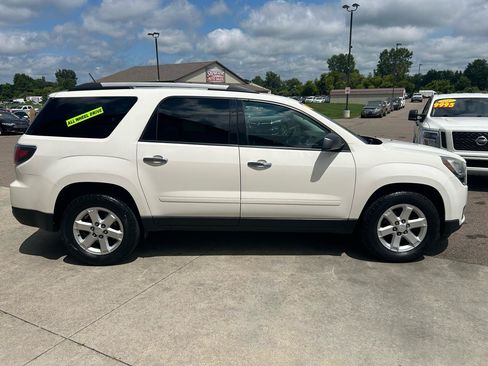 Used 2015 GMC Acadia SLE AWD/4WD image 4