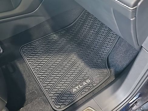 New 2026 Volkswagen Atlas SE AWD/4WD image 15