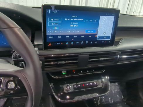 Used 2023 Lincoln Corsair AWD w/ Equipment Group 101A image 42