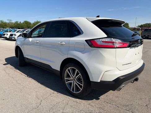 Used 2024 Ford Edge Titanium w/ Equipment Group 301A AWD/4WD image 4