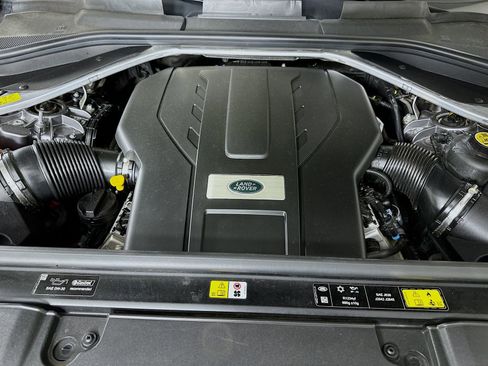 Used 2023 Land Rover Range Rover SE AWD/4WD image 12