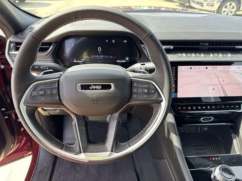New 2026 Jeep Grand Cherokee Altitude RWD image 21
