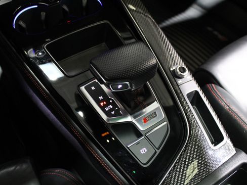 Used 2022 Audi RS 5 Sportback w/ Black Optic Carbon Package image 39