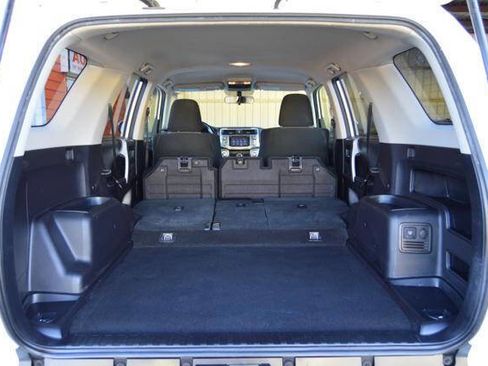 Used 2016 Toyota 4Runner 4WD image 35