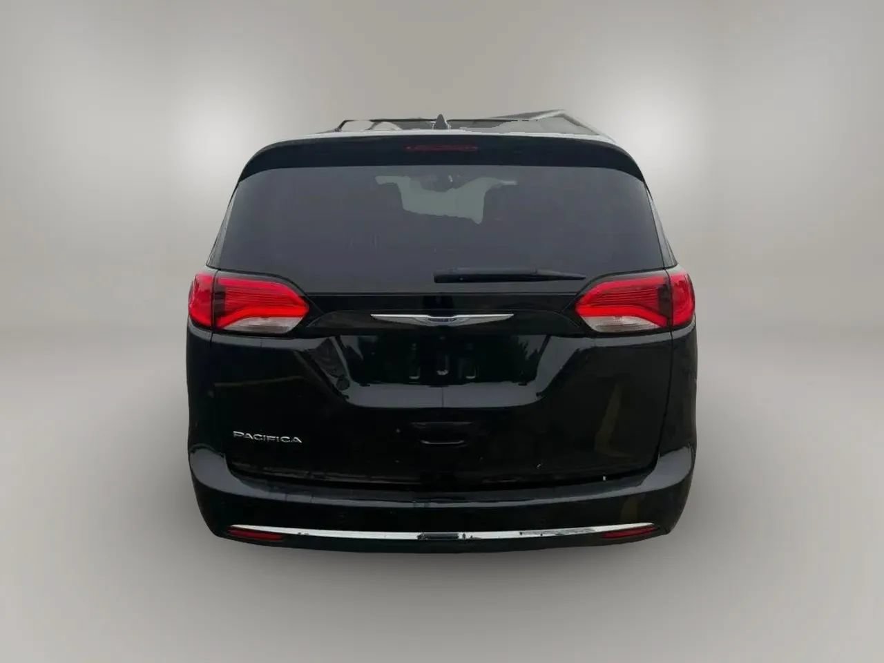 Used 2020 Chrysler Pacifica Touring-L FWD image 6