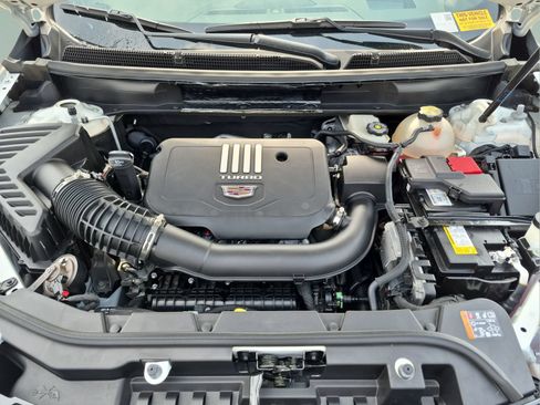 Used 2023 Cadillac XT5 Premium Luxury w/ Technology Package FWD image 17