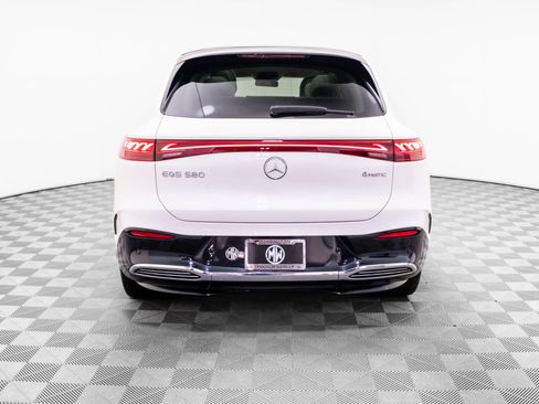 Used 2023 Mercedes-Benz EQS 580 4MATIC SUV image 4