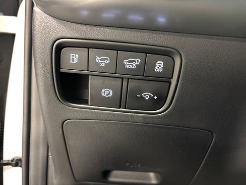 Used 2026 Hyundai Ioniq 9 Calligraphy image 30