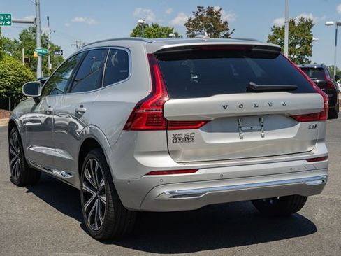 Used 2023 Volvo XC60 B5 Ultimate w/ Climate Package AWD/4WD image 5
