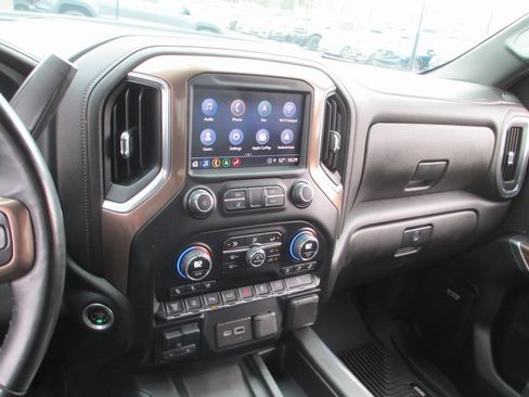 Used 2023 Chevrolet Silverado 2500 High Country image 29