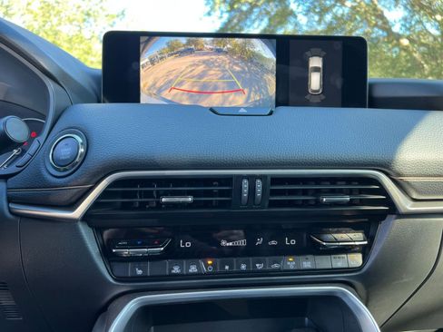 Used 2025 MAZDA CX-70 3.3 Turbo w/ Preferred Package image 17