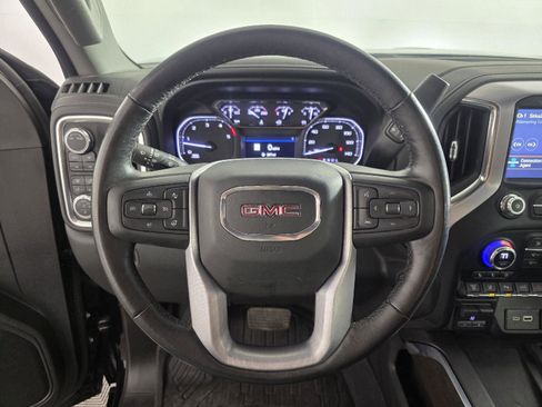 Used 2021 GMC Sierra 3500 SLT w/ SLT Preferred Package AWD/4WD image 28