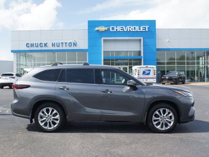 Used 2025 Toyota Highlander Limited