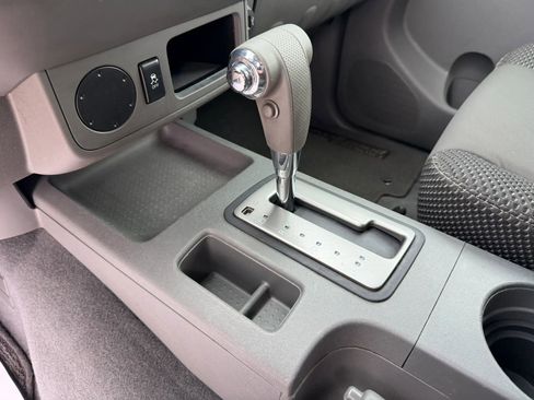 Used 2019 Nissan Frontier Desert Runner image 18