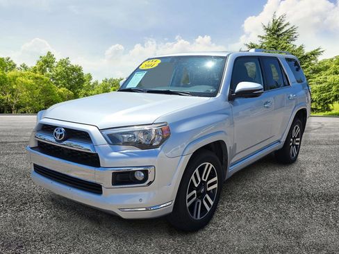 Used 2014 Toyota 4Runner Limited image 3