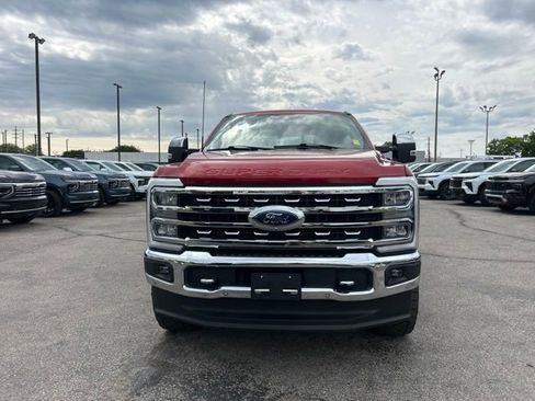 Used 2023 Ford F250 Lariat w/ Lariat Ultimate Package AWD/4WD image 8