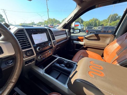 Used 2019 Ford F250 King Ranch w/ King Ranch Ultimate Package image 32