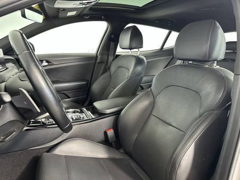 Used 2023 Kia Stinger GT-Line w/ Sun & Sound Package AWD/4WD image 18