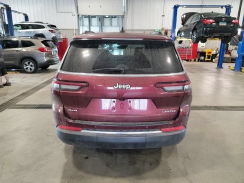 Used 2024 Jeep Grand Cherokee L Limited AWD/4WD image 6