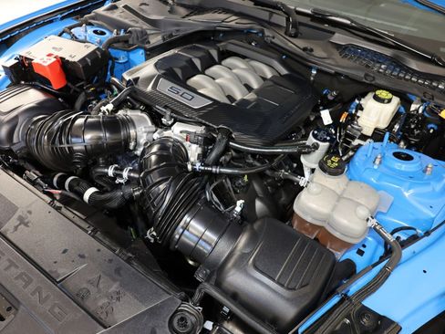 Used 2024 Ford Mustang GT RWD image 33